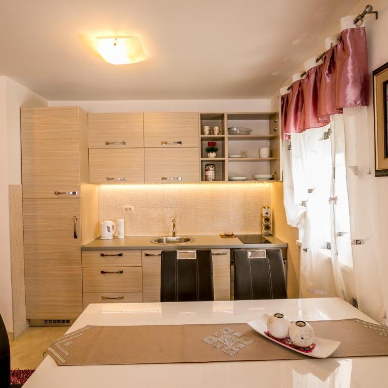 Apartments Rivijera - Apartment with Terrace - 6
