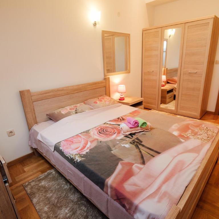 Apartments Rivijera - Apartment with Terrace - 1