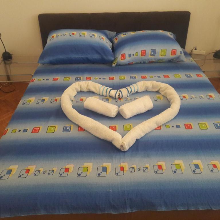 Hostel Corner 021 - Dvokrevetna Soba sa Bračnim Krevetom i Sopstvenim Kupatilom - 5