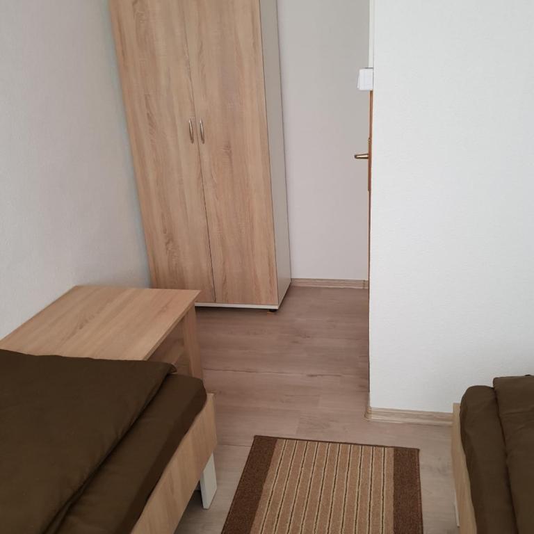 Bistrička stanica - Double Room with Shared Bathroom - 4