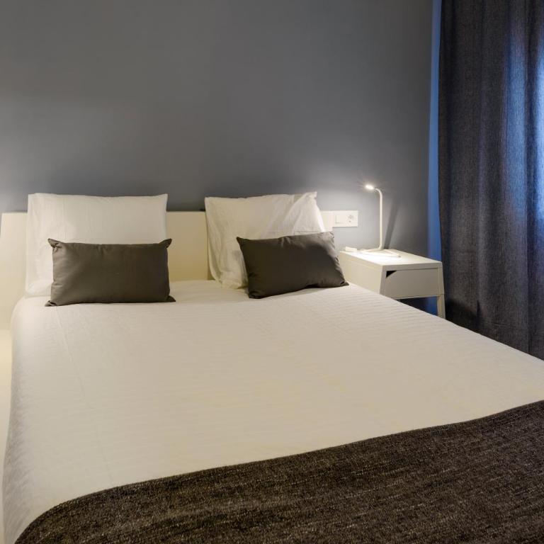 NS Apartaments - Apartamento con balcón - 2