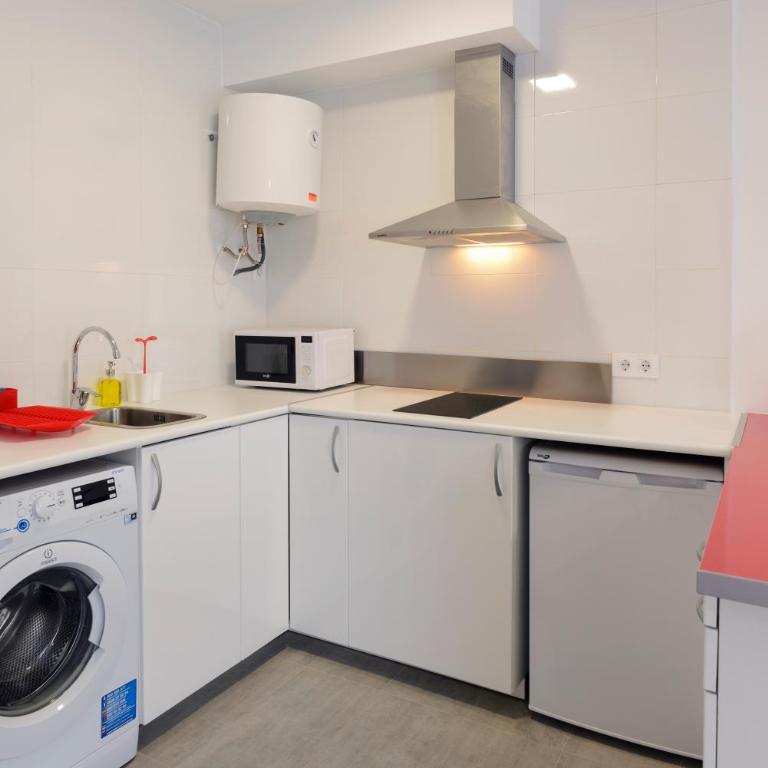 NS Apartaments - Apartamento con balcón - 6