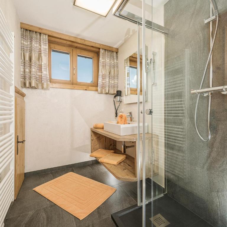 Ferienwohnungen Fichtenheim - Apartment mit 2 Schlafzimmern und Balkon - 1