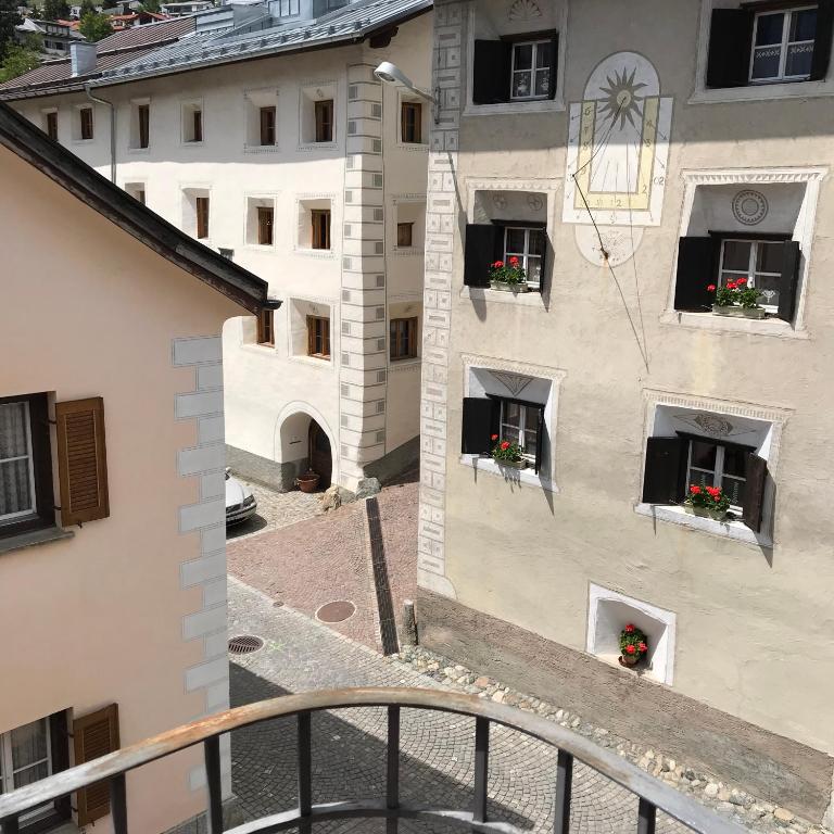 ApartHOTEL Chasa Valär - Suite mit Bergblick - 13