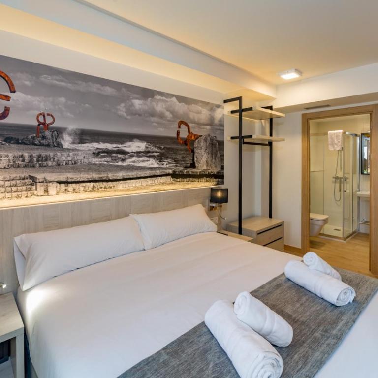 Atotxa Rooms - Habitación Doble Superior con terraza - 1 o 2 camas - 1