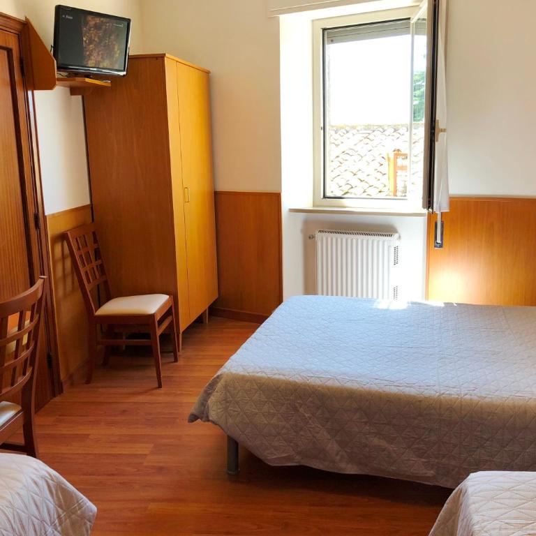 Hotel Signa - Camera Quadrupla Economy - 3