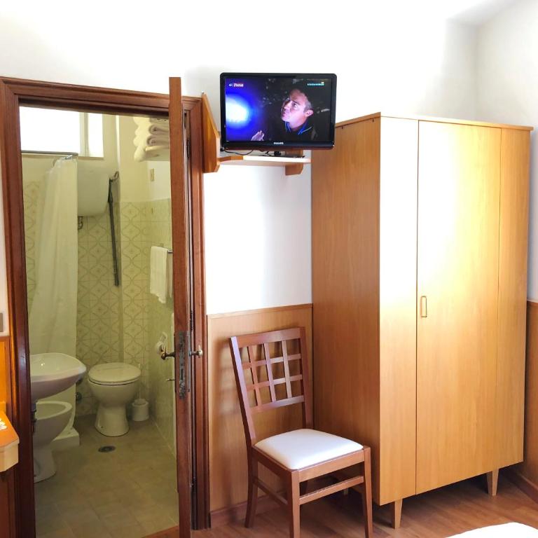 Hotel Signa - Camera Quadrupla Economy - 4