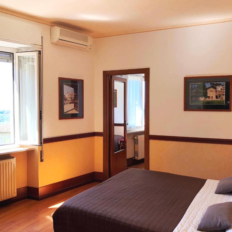 Hotel Signa - Camera Quadrupla Superior - 6