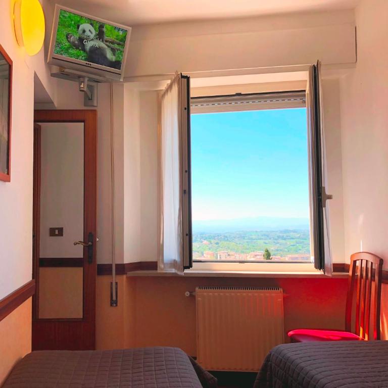 Hotel Signa - Camera Quadrupla Superior - 5