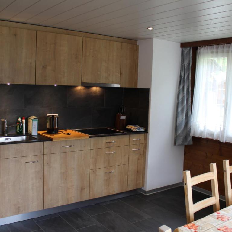 Haus Weideli, Dammstrasse 7 - Apartment mit 3 Schlafzimmern (7 Erwachsene) - 2