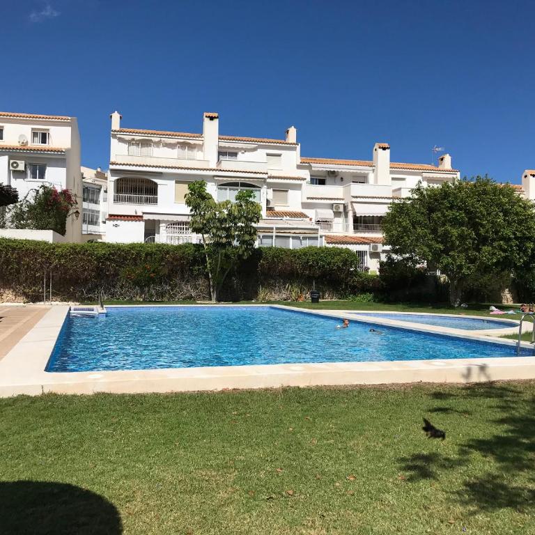 Bungalow Altea junto al casco antiguo, piscina y barbacoa - Casa - 32