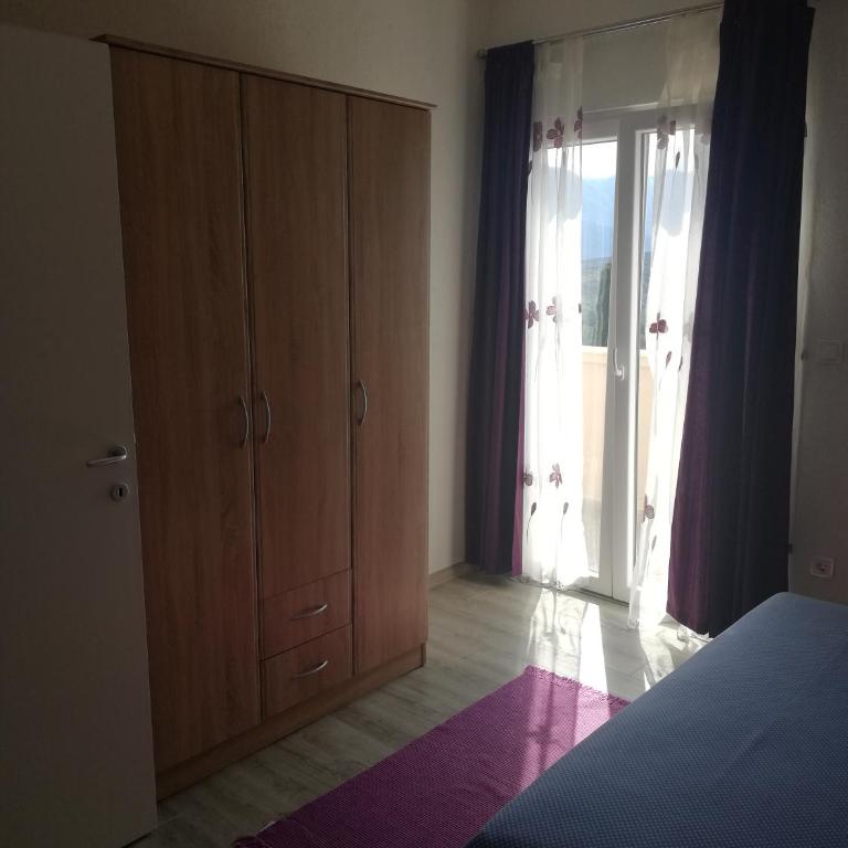 Apartmani Beljkas - One-Bedroom Apartment with Sea View and Balcony - 7