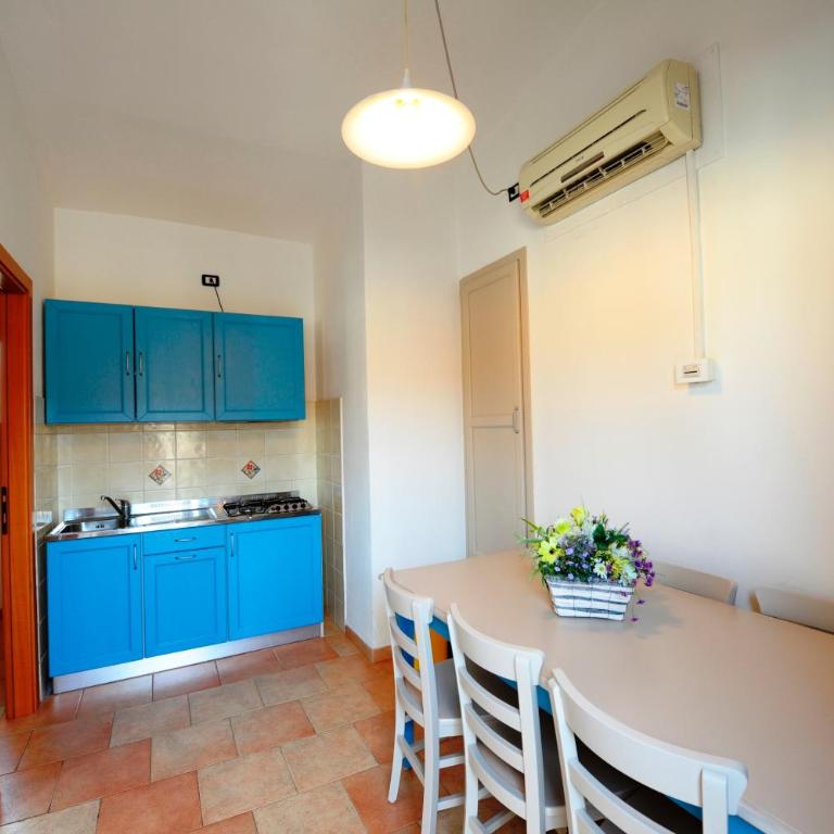 Camping Bella Italia - Appartamento con 2 Camere da Letto - 3