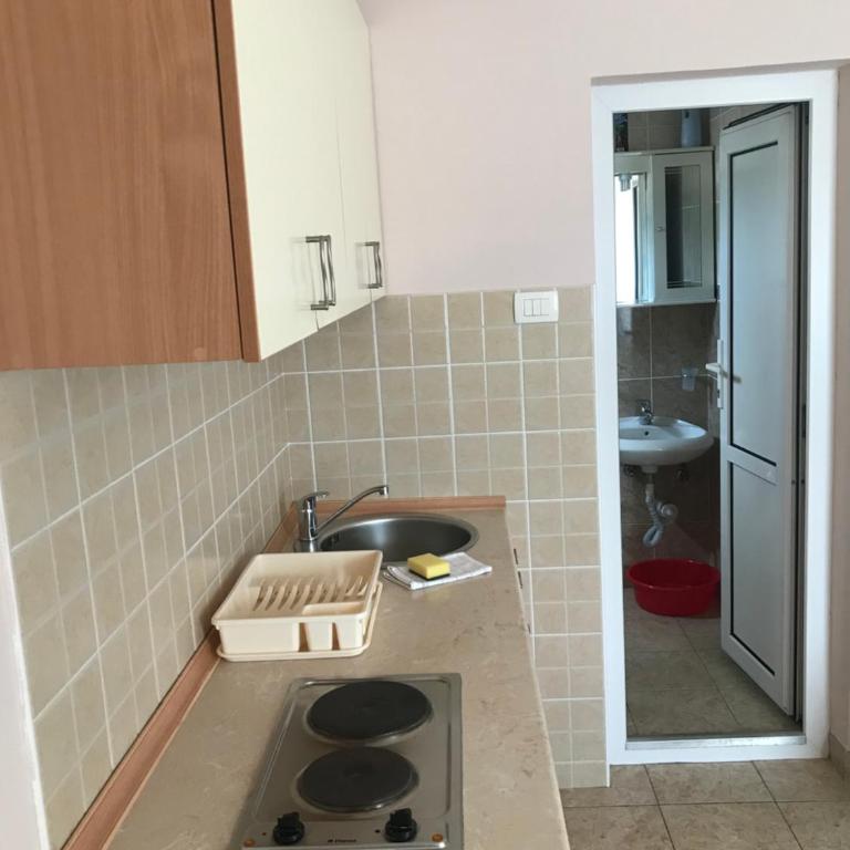Apartmani Tomovic - Deluxe Doppelzimmer (1 Erwachsener & 2 Kinder) - 7