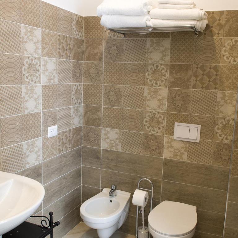 Palazzo Spasiano rooms - SORRENTO CENTER - Deluxe Suite - 15