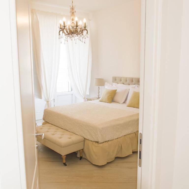 Palazzo Spasiano rooms - SORRENTO CENTER - Deluxe Suite - 3