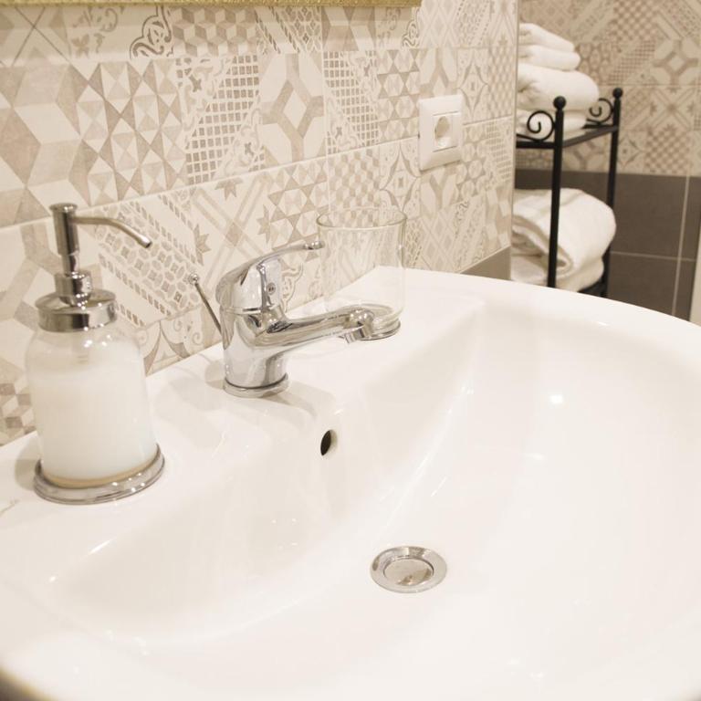 Palazzo Spasiano rooms - SORRENTO CENTER - Junior Suite - 6