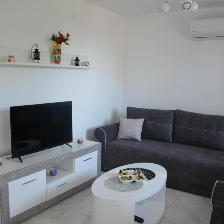Apartments Djedovic 2 - Deluxe Apartment - 4
