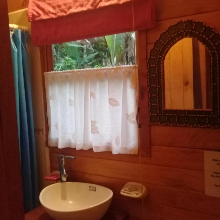 Hosteria La Roulotte - Mindo - Casa Móvil - 6