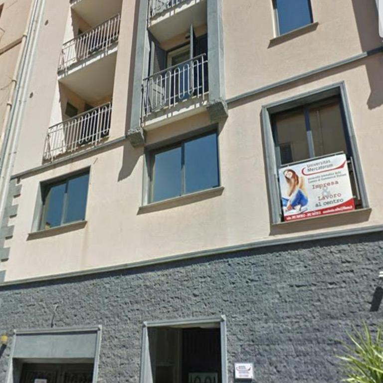 Relax Apartment Inn - Three-Bedroom Apartment - 25