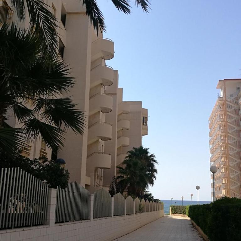 Primera linea de mar - Apartment with Sea View - 17