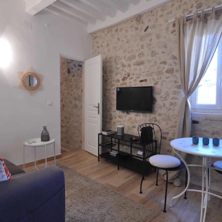 Beautiful one-bedroom apartment - Picasso 2 - StayInAntibes - Apartment - 2