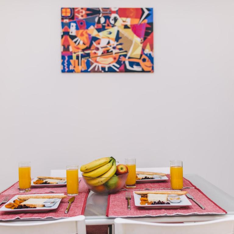 Modern apartment near Cathedral - BEST LOCATION - One-Bedroom Apartment - 10