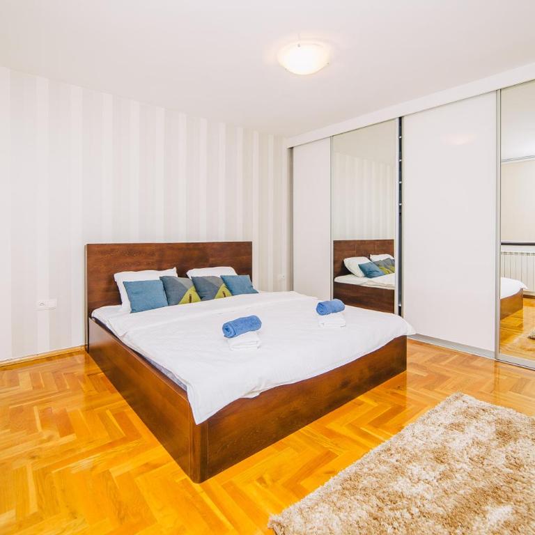 LUXURY 3 story House- BEST VIEW - Apartman sa 3 Spavaće Sobe - 14