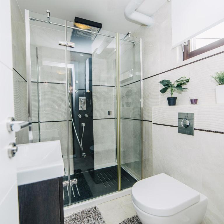 LUXURY 3 story House- BEST VIEW - Apartman sa 3 Spavaće Sobe - 22