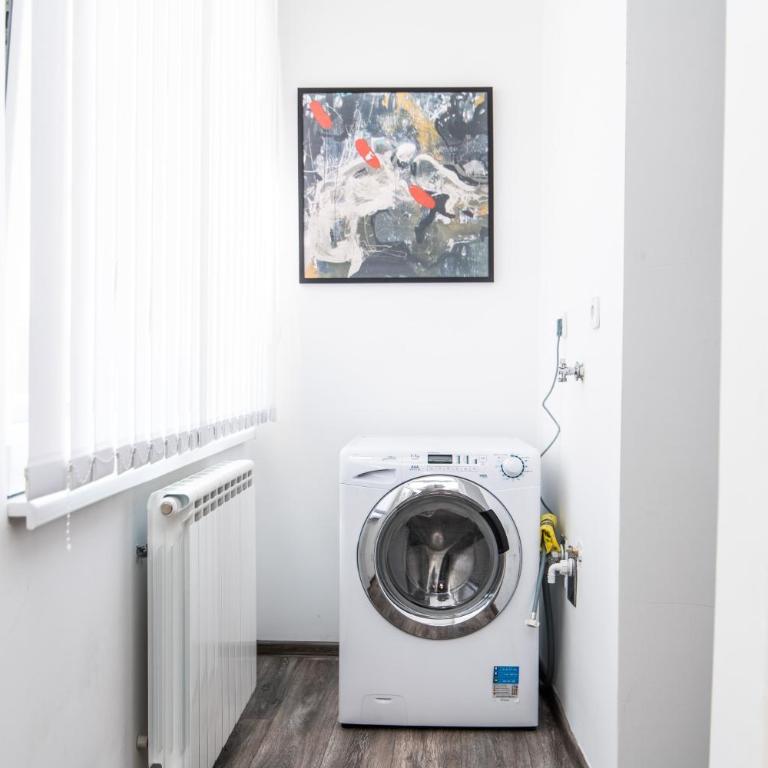 Modern studio for 3 people in the Heart of the City Center - Studio Apartment - 5