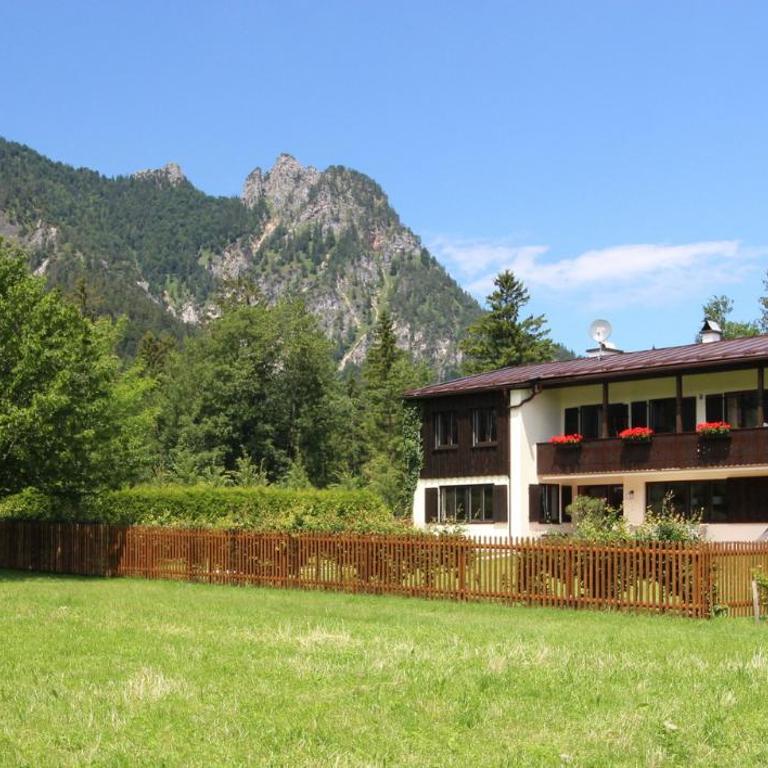 Ferienwohnung 1 Gestüt Pfaffenlehen - Apartment - 2
