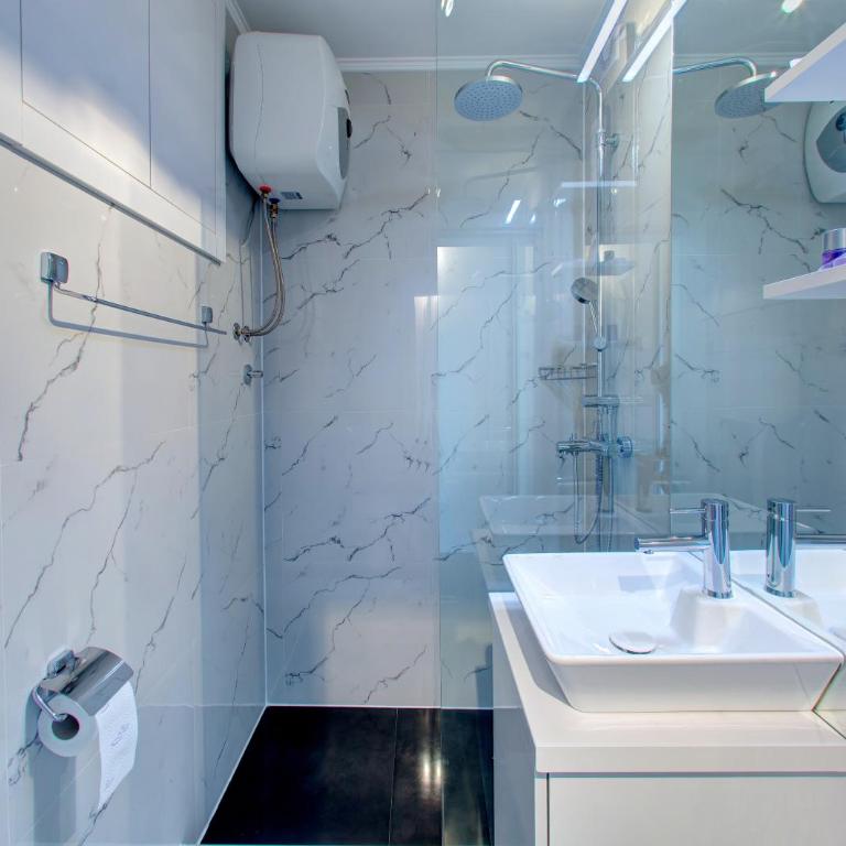 Luxury Studio Yasmine - Studio Apartment with River View - 5