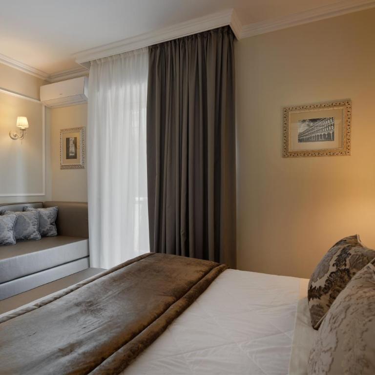 Hotel Ca' D'Oro Tre Stelle Superior Adults only - Camera Matrimoniale con Vista Mare Laterale - 4
