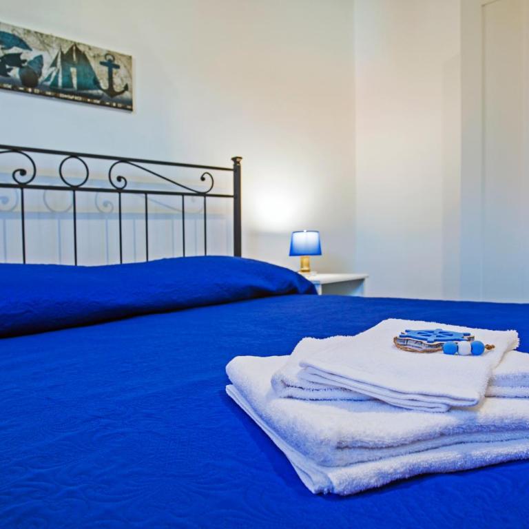 B&B AL BLU - Camera Tripla con Bagno - 5