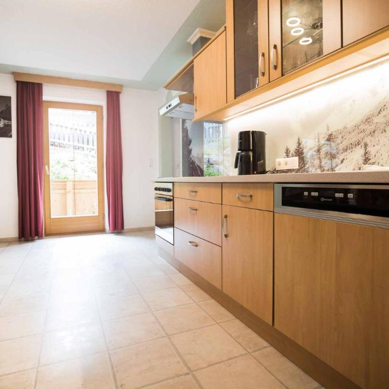 Haus Alpenkönig Exclusive Apartments near Stubai Glacier - Apartment mit 3 Schlafzimmern und Balkon - 27