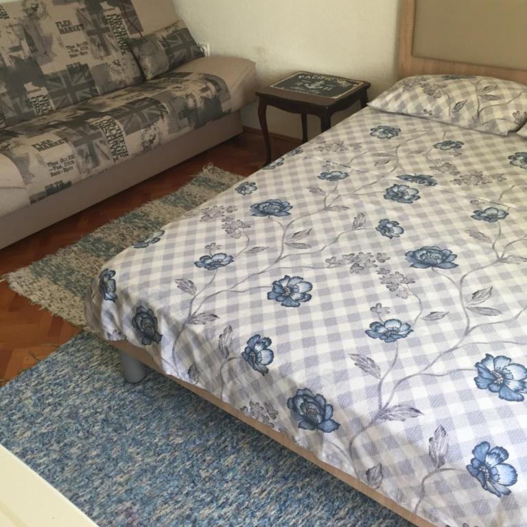 Tina Rooms - Dvokrevetna Soba sa Bračnim Krevetom i Pogledom na More - 2