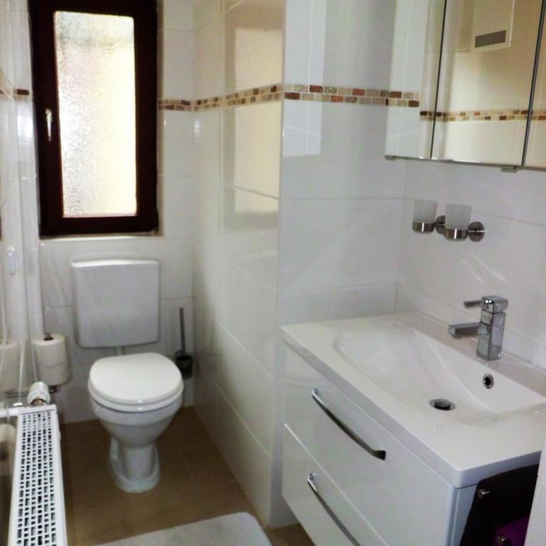 Haus Marina inklusive gratis Eintritt Alpentherme - Apartamento de 1 dormitorio - 12