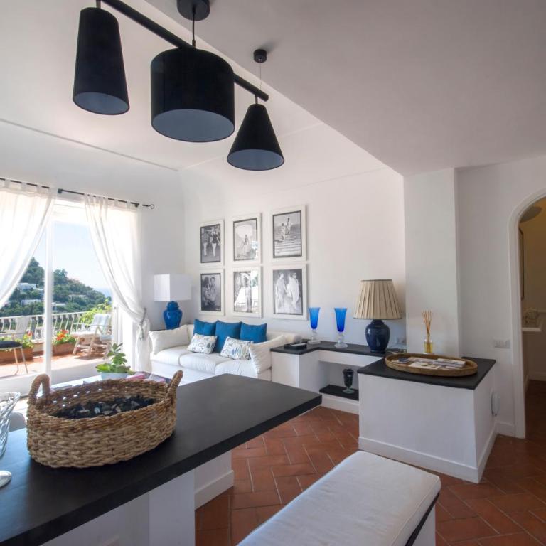 Carthusia Suites - Appartamento con 2 Camere da Letto e Terrazza - 16