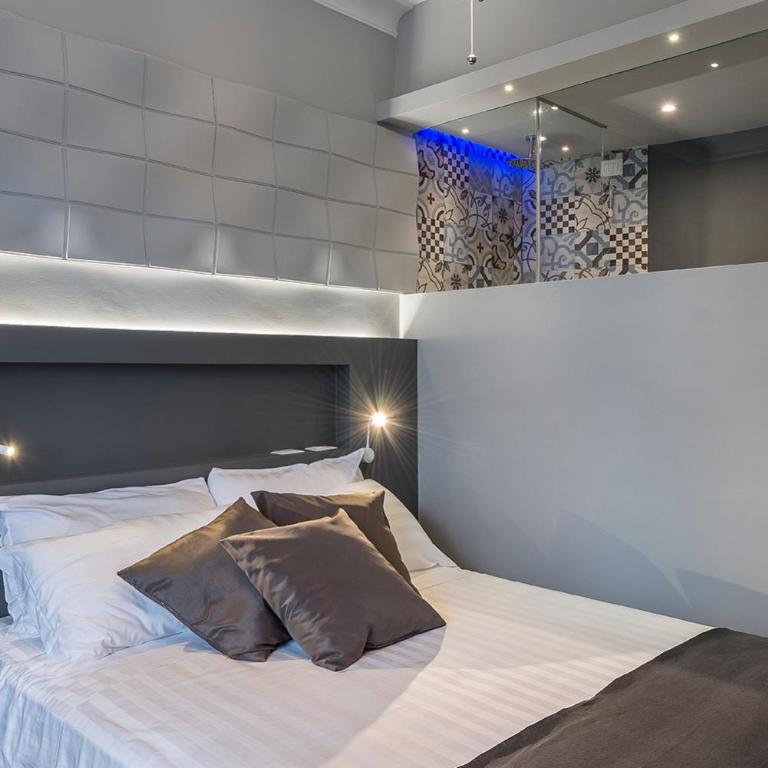 Z-ArchSuites - Camera Matrimoniale Deluxe - 11