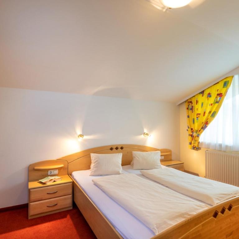 Ferienhof Nasnergut - Apartment mit 2 Schlafzimmern - Nebengebäude - 4