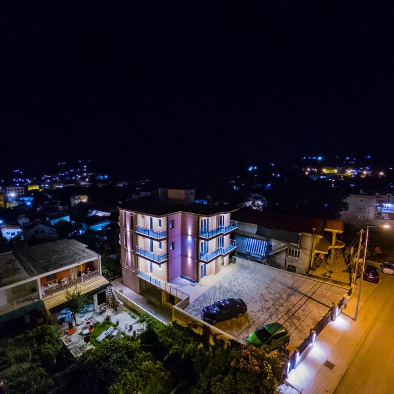 Apartments Krstovic - Studio - 11