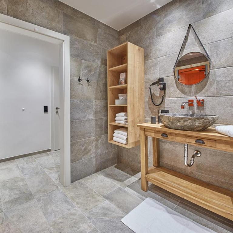 Appartements Der Fuchsbau - Apartment mit 2 Schlafzimmern im Keller - 54