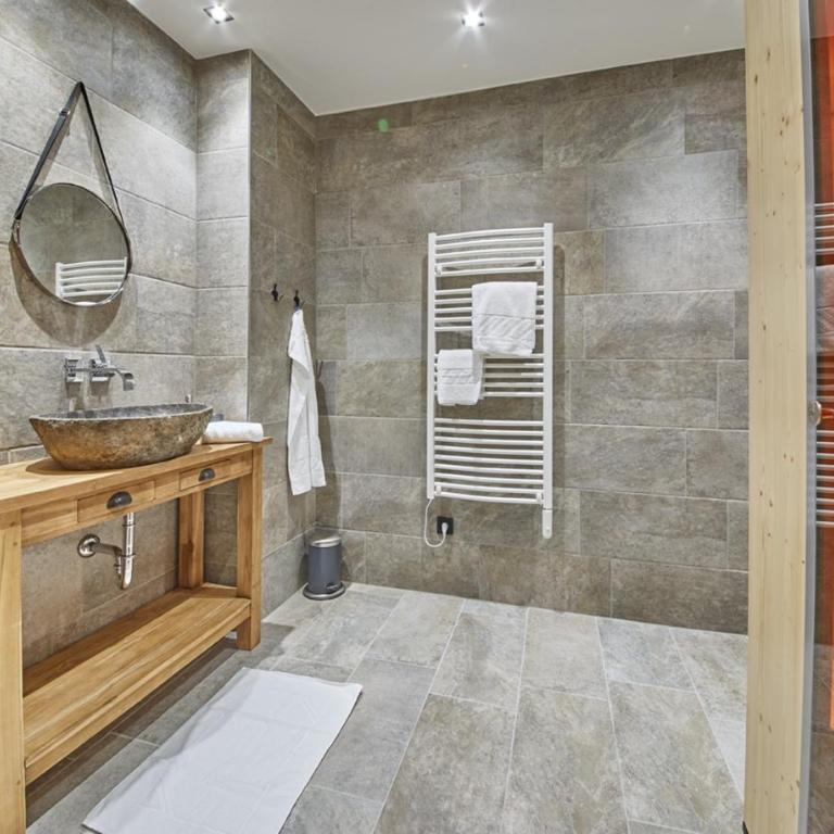 Appartements Der Fuchsbau - Apartment mit 2 Schlafzimmern im Keller - 55