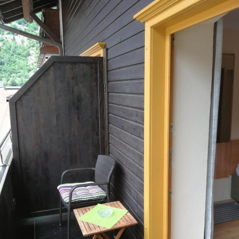 Gästehaus Knunbauer - Einzelzimmer mit Balkon - 3