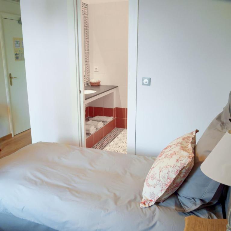 Hotel La Regence - Chambre Lits Jumeaux - 12