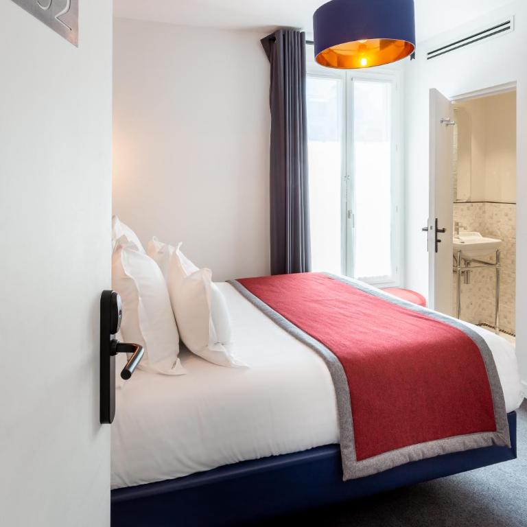Hôtel Clarisse - Chambre Double Classique - 12