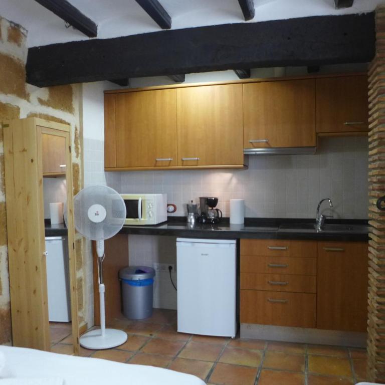 No.5B - Lovely Studio Apt with A/C in the centre of the old town - Apartamento - 7