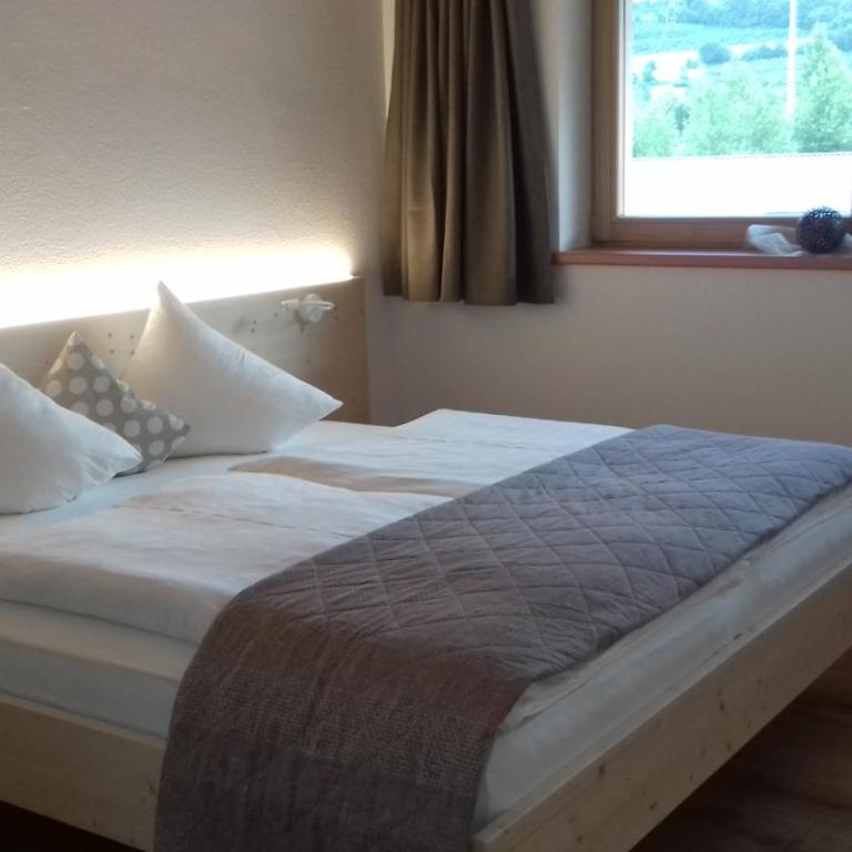 HAUSERGUT Ruhige Bio-Bauernhof Ferienwohnungen im Vinschgau mit Ortlerblick - Appartamento con Vista Montagna - 18