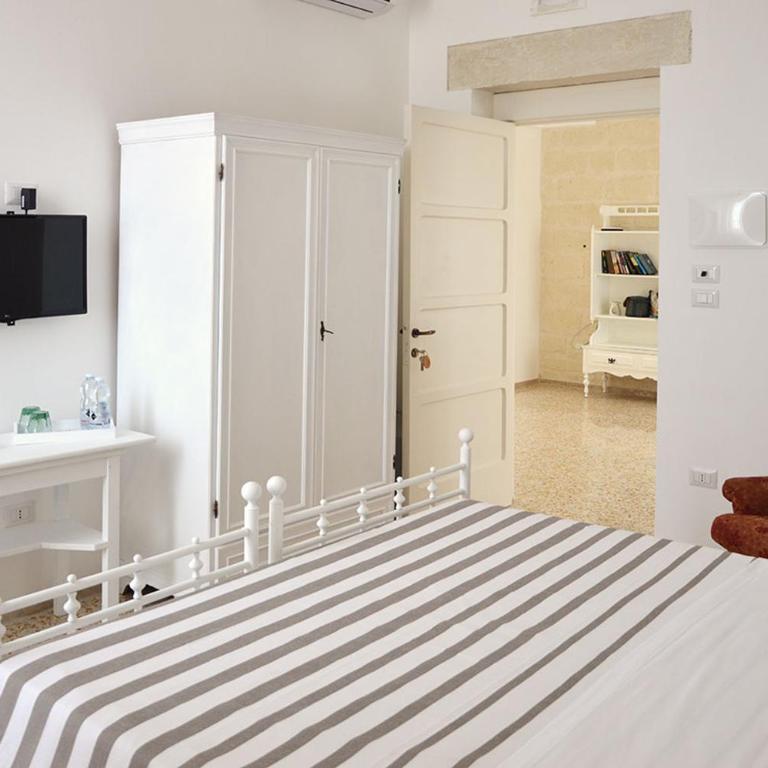 B&B PALAZZO MARZO - Camera Matrimoniale con Bagno Privato - 1