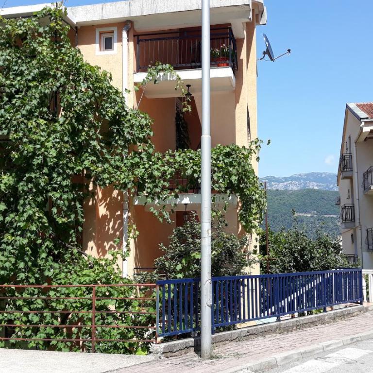 Guesthouse Djacic - Studio sa Balkonom - 10